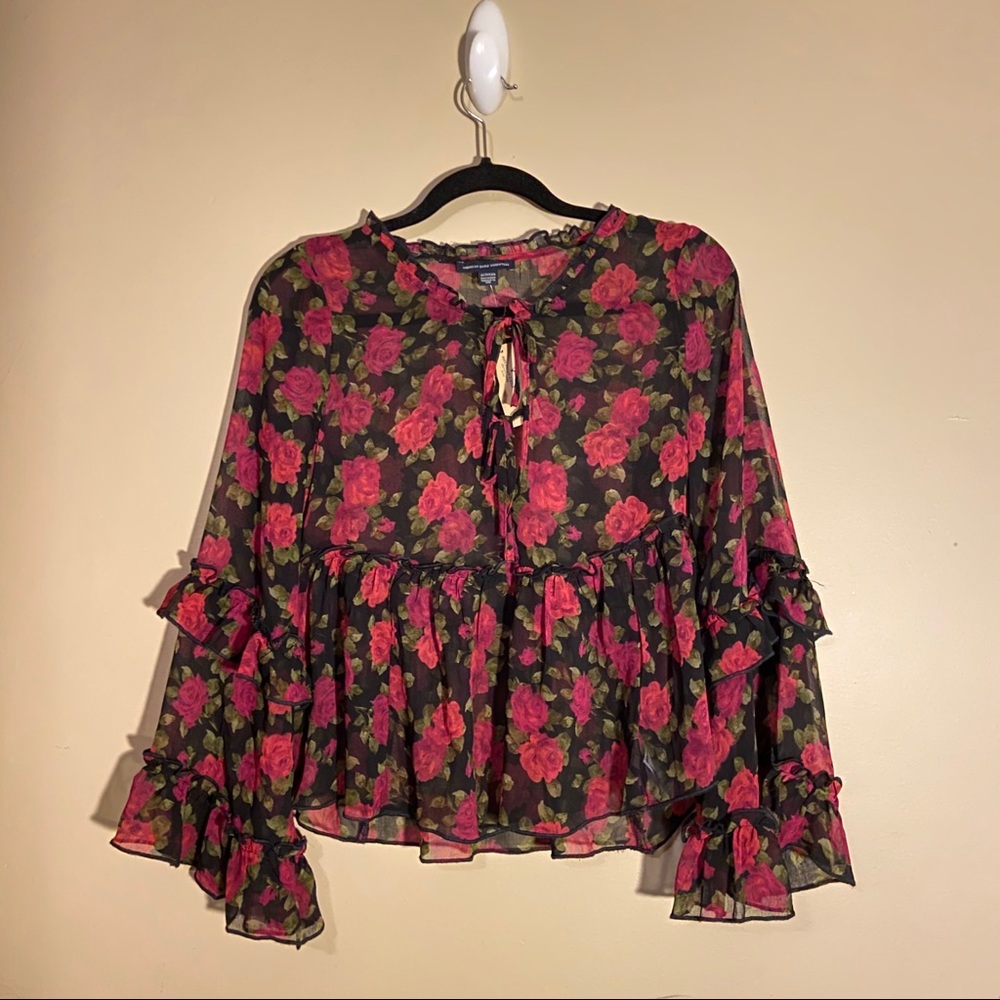 NWT American Eagle Long Sleeve Floral Blouse